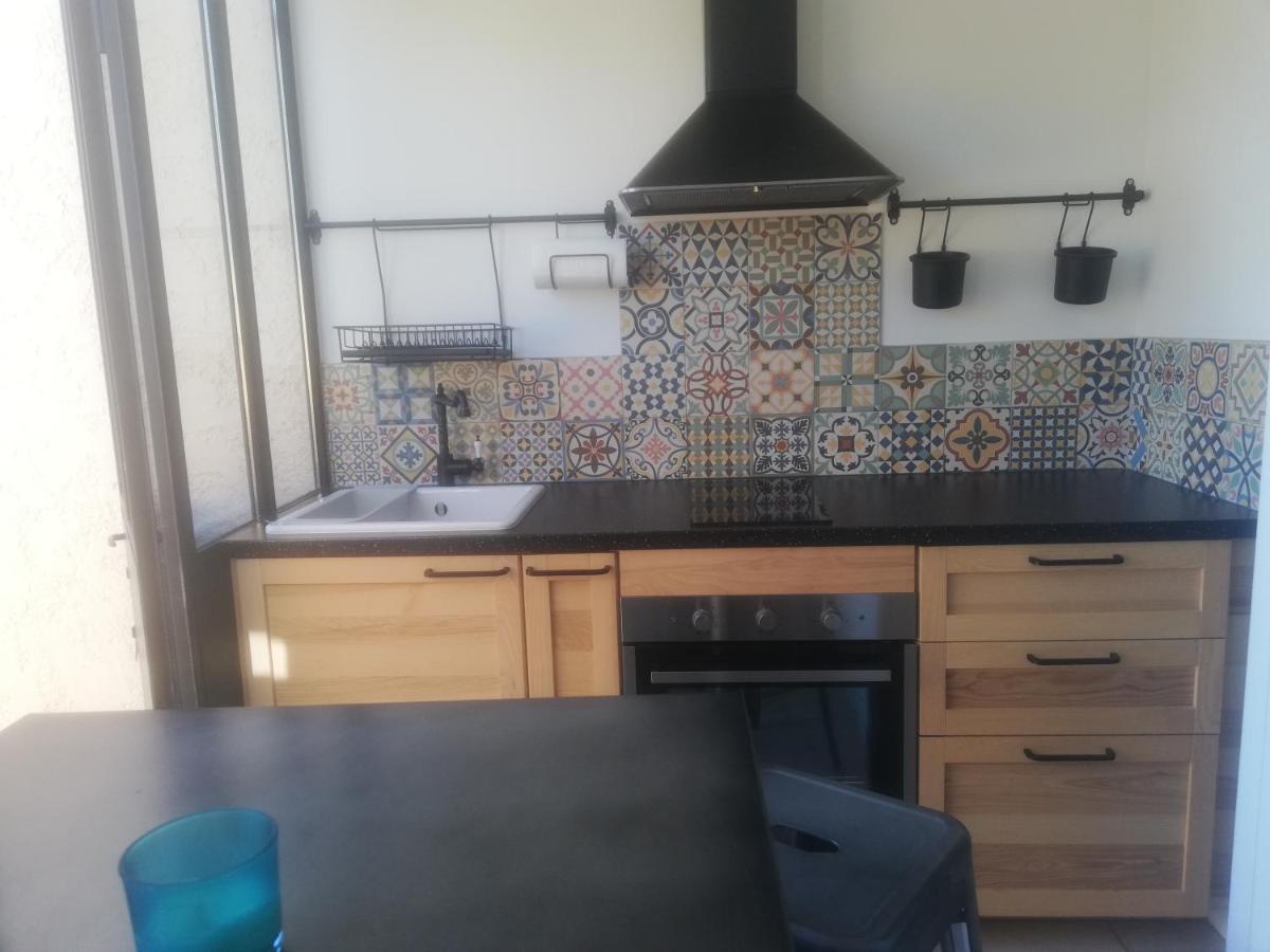 شقة La Ribasse En Provence فينيليس المظهر الخارجي الصورة