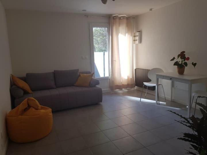 شقة La Ribasse En Provence فينيليس المظهر الخارجي الصورة